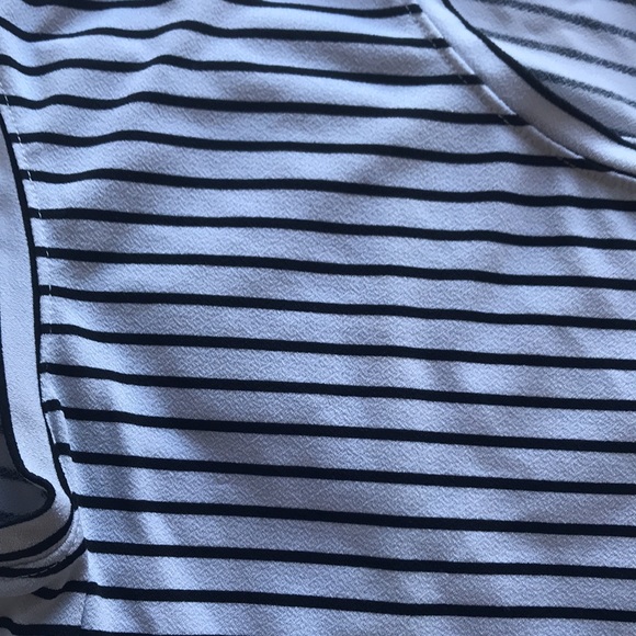 Striped top - Picture 2 of 2